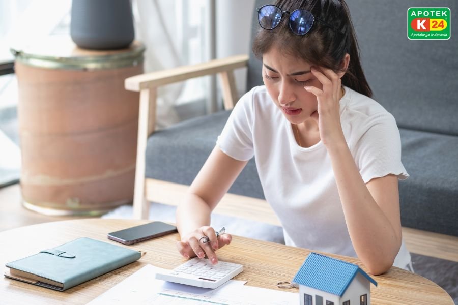 Apa Arti Gulung Tikar? Pengertian Lengkap, Makna, dan Contoh Penggunaannya